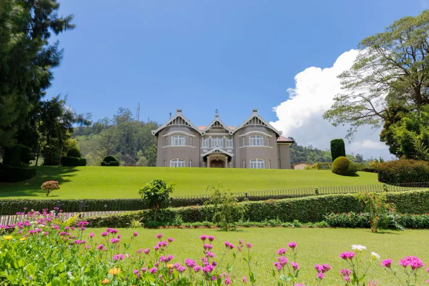 The Bellwood Manor - Image 1