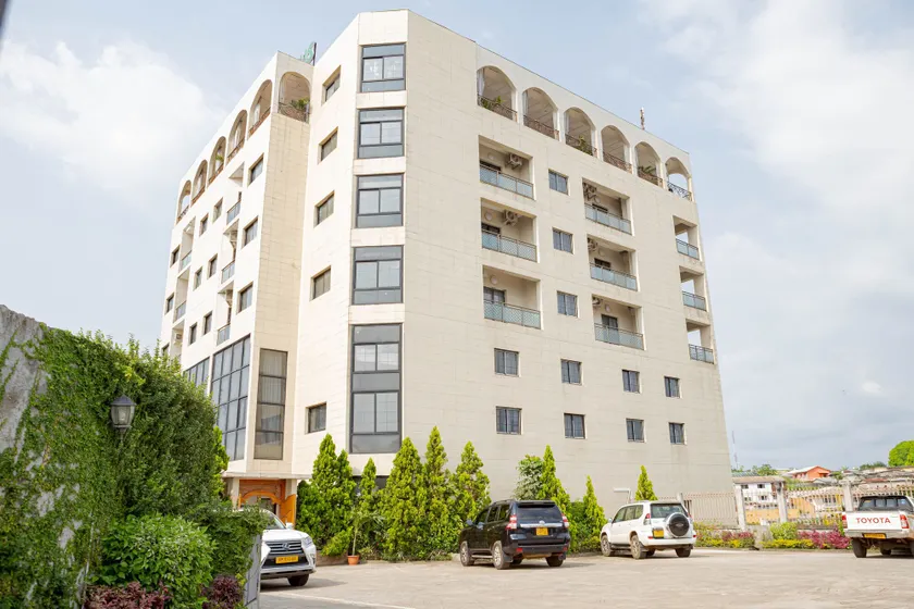 Hotel Hibiscus Louis - Image 1