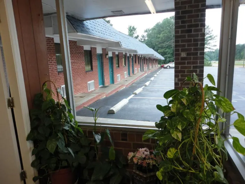 Budget Inn Franklinton - Lobby