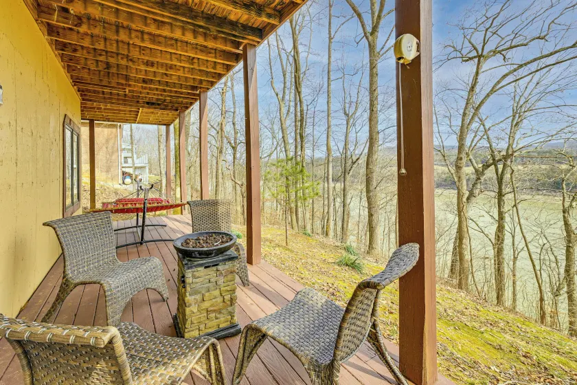 Lake Cumberland Log Cabin Near 3 Boat Ramps - Image 1