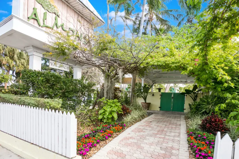 Almond Tree Inn - Adults Only - Image 1