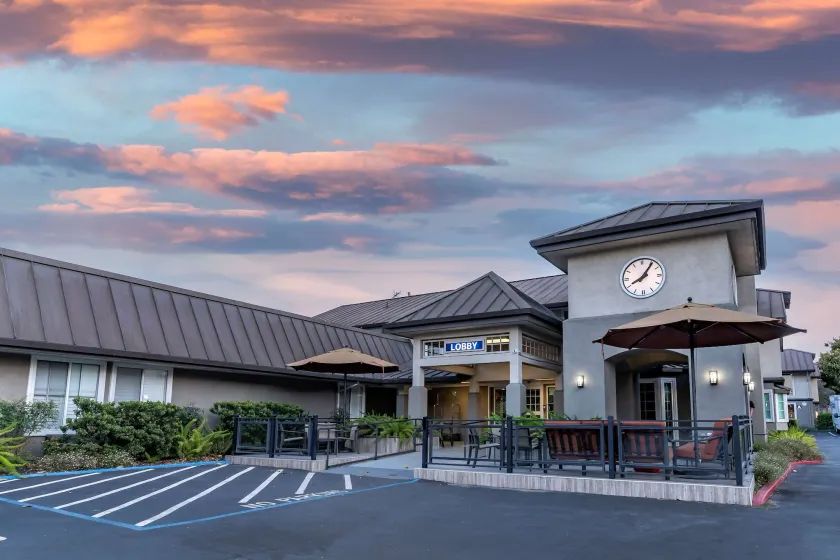 Best Western Silicon Valley Inn - Image 1