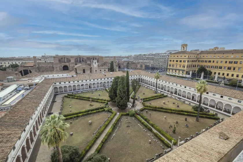 Camplus Hotel Roma Centro - Image 1