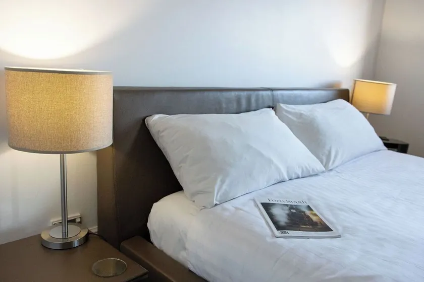 Ikon Hotel - Image 1