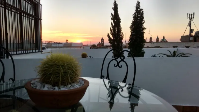 Hotel Suites Sofia - Image 1