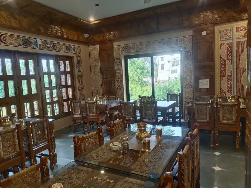 Rani Kutir Resort - Restaurant