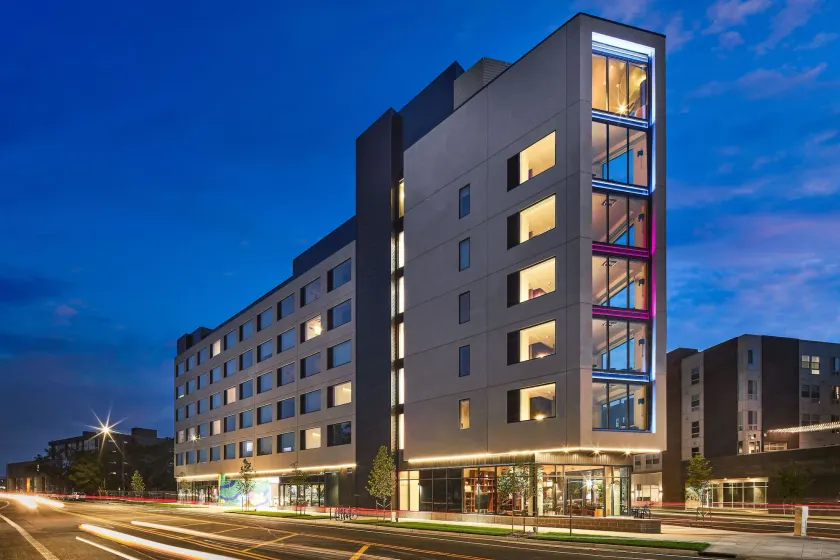Catbird Hotel - Image 1