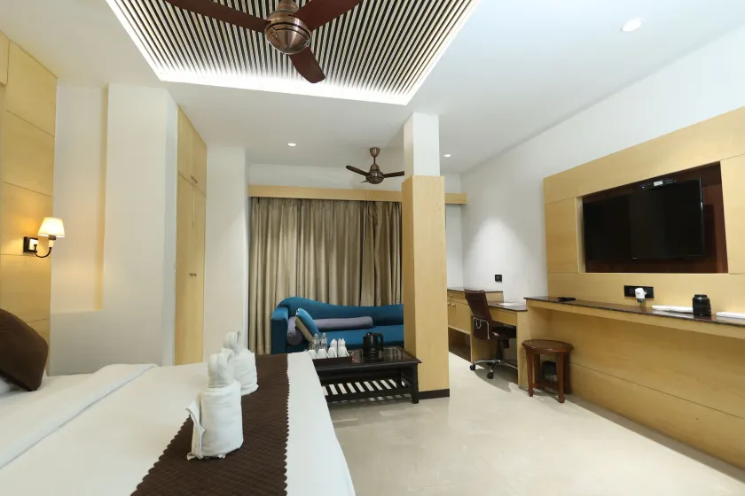 Hotel sar kamla dham - Image 1