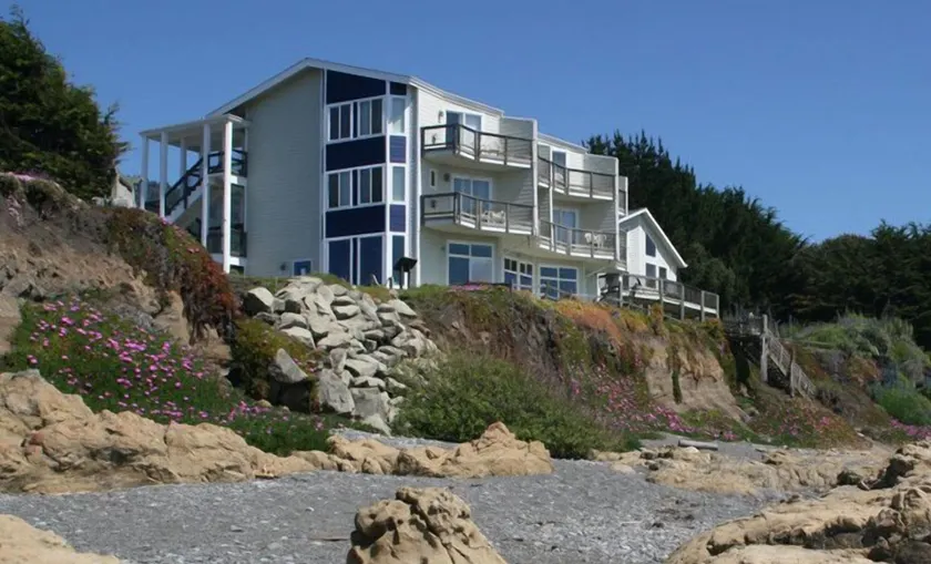 The Oceanfront Inn - Image 1