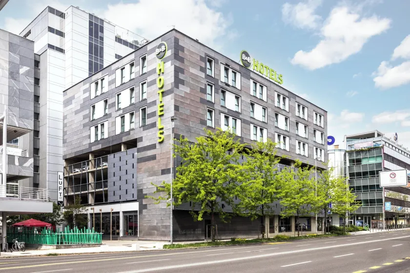 B&B Hotel Maribor - Image 1