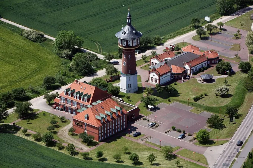 Turmhotel Schwedt - Image 1