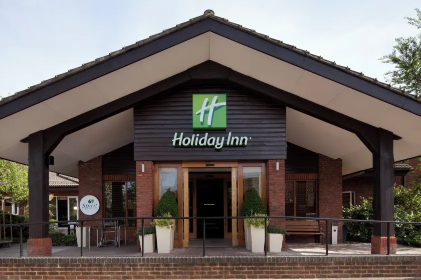 Holiday Inn Guildford by IHG - Image 1
