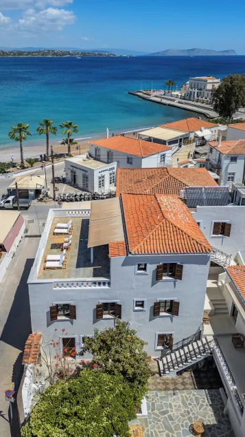 Teresa Spetses - Image 1