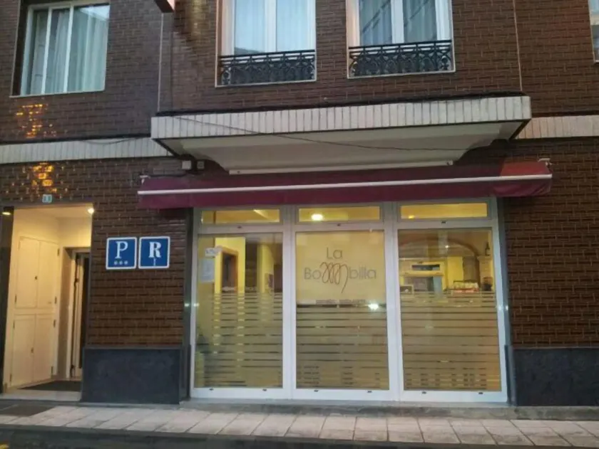 Pension Restaurante La Bombilla - Image 1