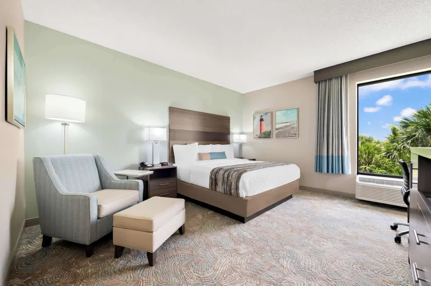 Best Western Intracoastal Inn - Image 1