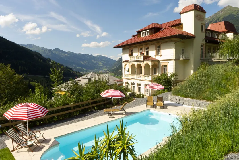 Villa Excelsior Hotel & Kurhaus - Image 1
