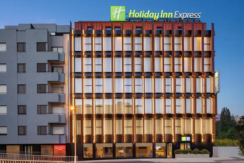 Holiday Inn Express Porto - Boavista by IHG - Image 1