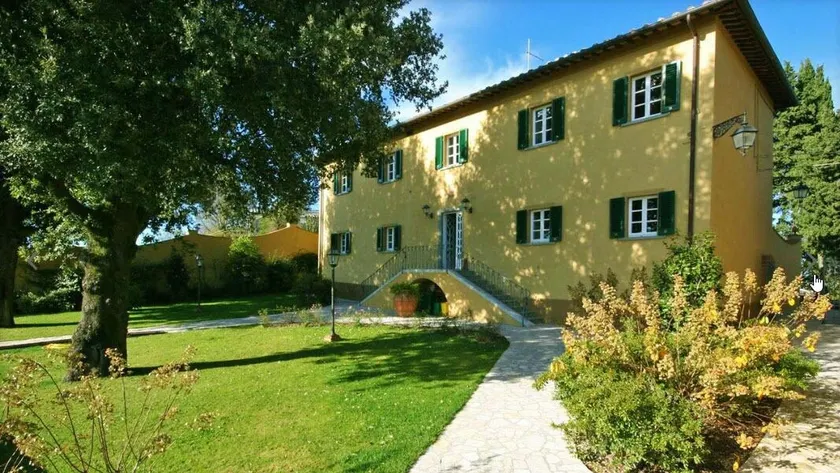 Relais Villa Sensano - Image 1