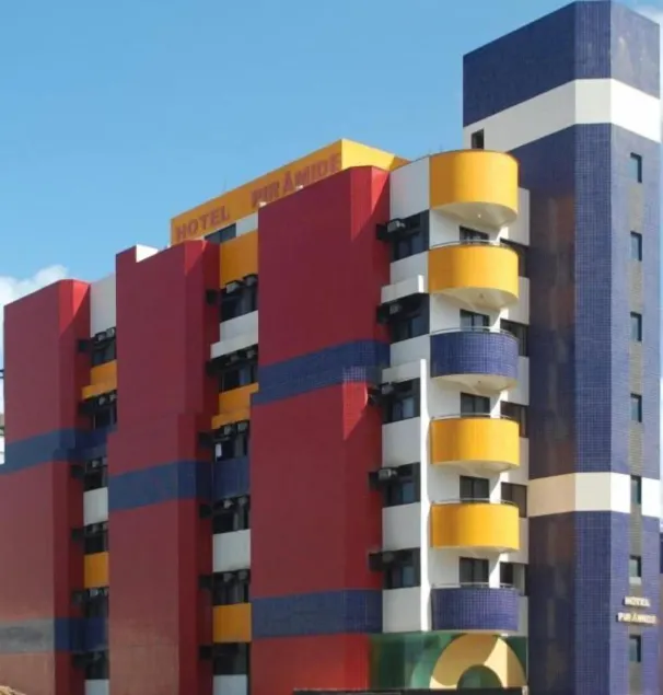 Hotel Piramide Pituba - Rua Pernambuco - Image 1