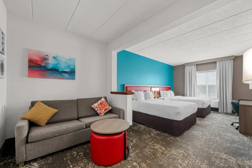 Comfort Suites Columbia at Harbison - Image 1