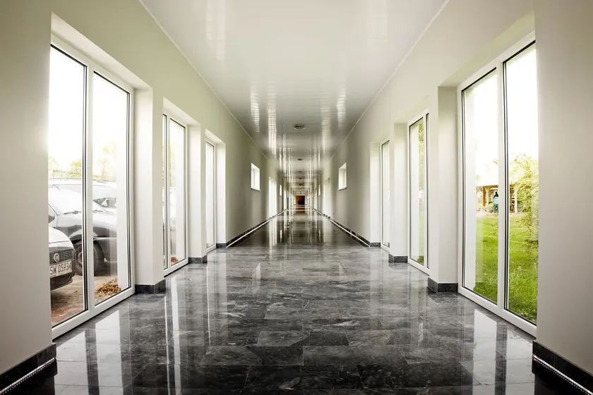 Hotel Jan - Coin salon dans le hall