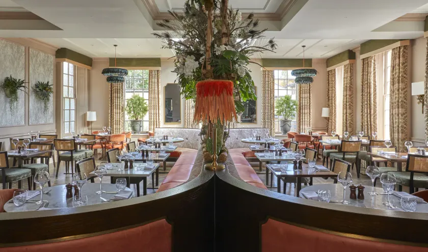 Richmond Hill Hotel - Image 1