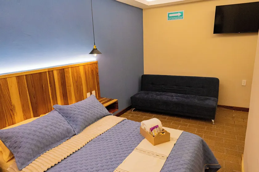 Hotel Casa Tsumbak - Image 1