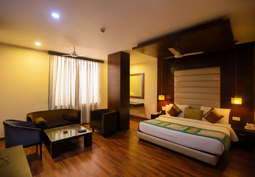 CS Boutique Hotel - Image 1