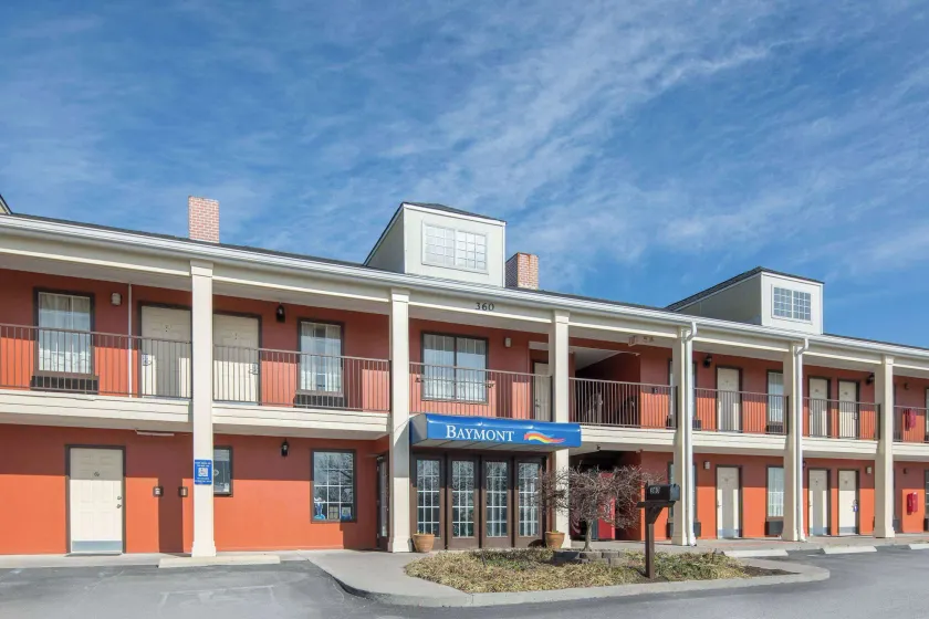 Baymont by Wyndham Cleveland - Image 1