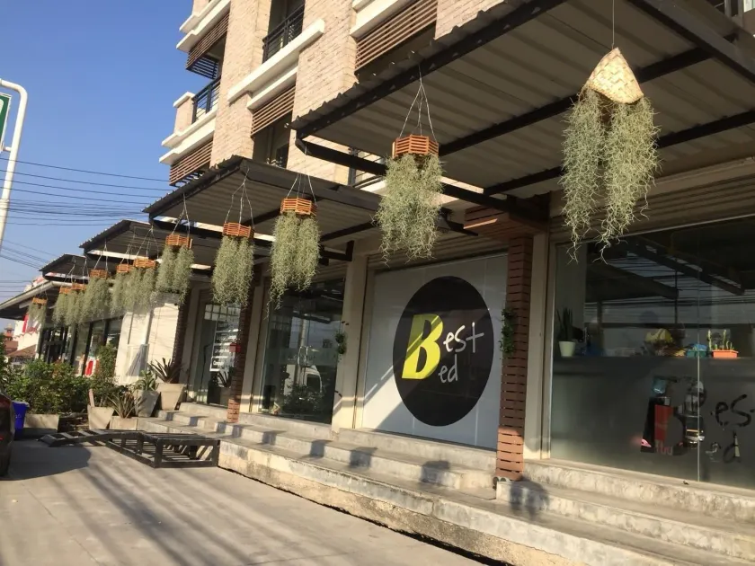 Best Bed Suvarnabhumi Hostel - Image 1