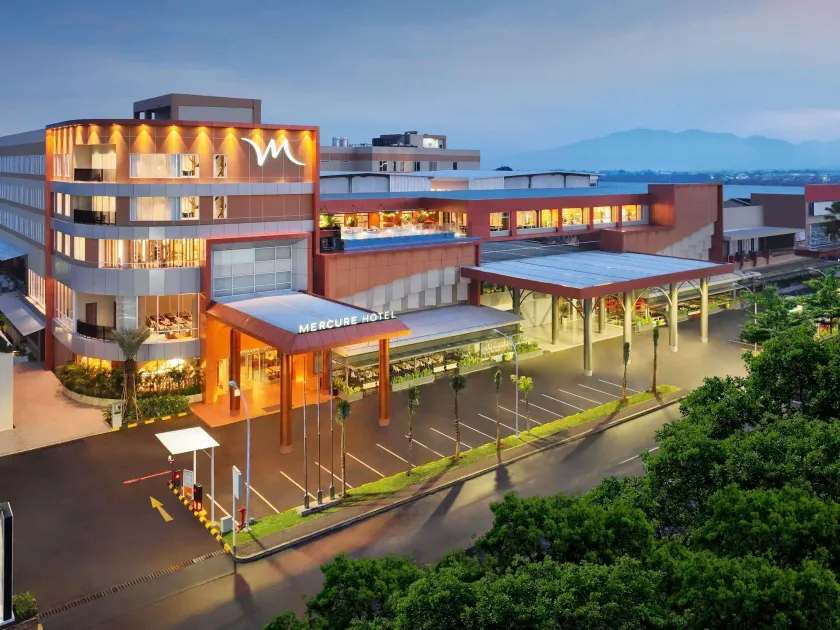 Mercure Garut City Center - Image 1