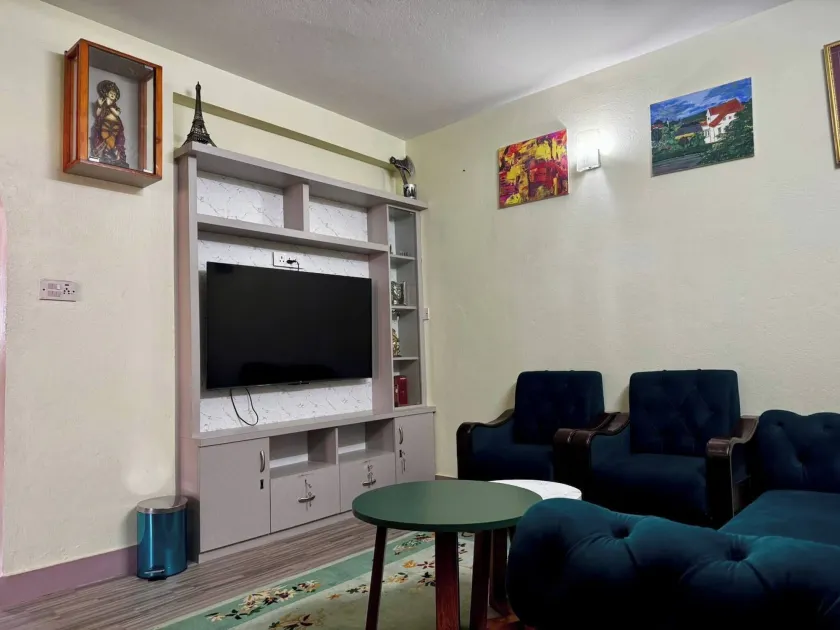 Private Couple Apartment - Image 1