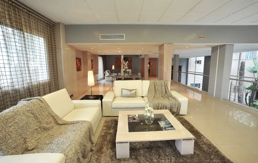 Casablanca Suites & Spa - Image 1