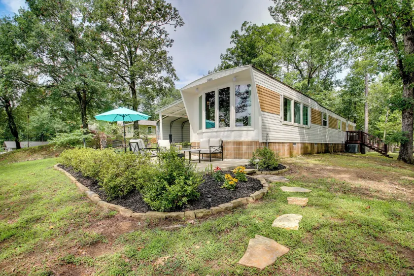 Waterfront Royal Home w/ Dock & Patio! - Image 1