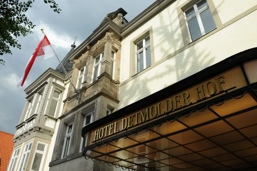 Hotel Detmolder Hof - Image 1