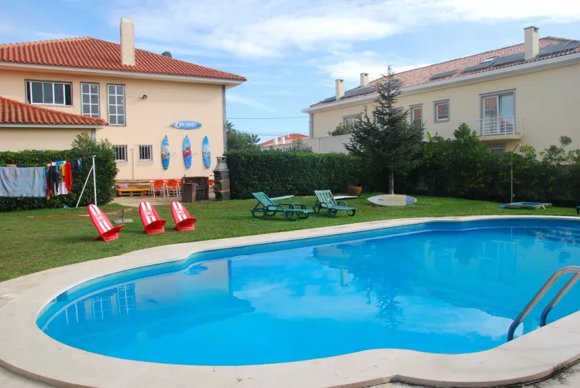 Carcavelos Surf Hostel - Image 1