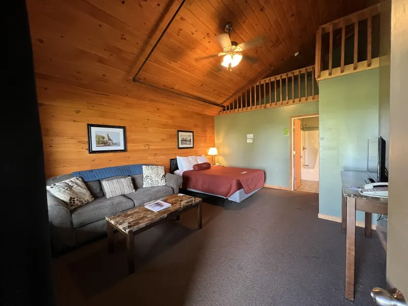 Bluff Point Golf Resort - Image 1