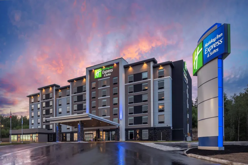 Holiday Inn Express & Suites Moncton by IHG - Image 1
