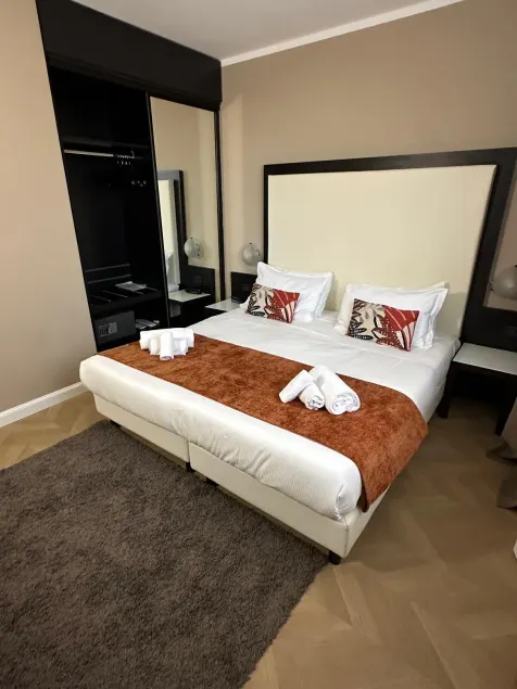 Hotel Comtur - Image 1