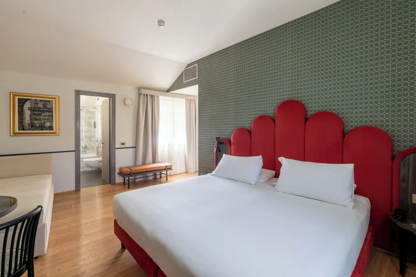 Hotel Regina - Image 1