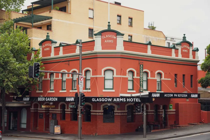 Glasgow Arms Hotel Ultimo - Image 1