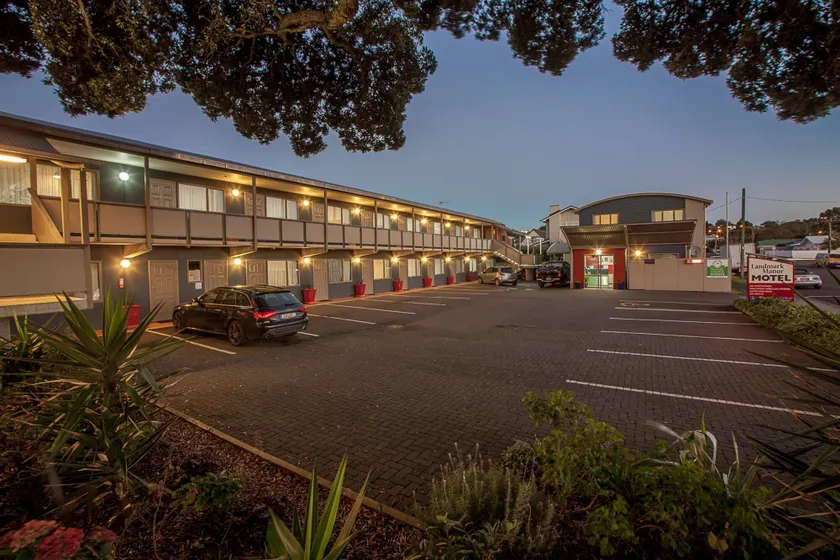 Landmark Manor - Image 1