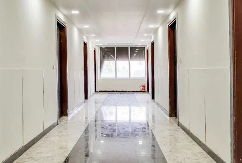 Hotel OPM - Image 1