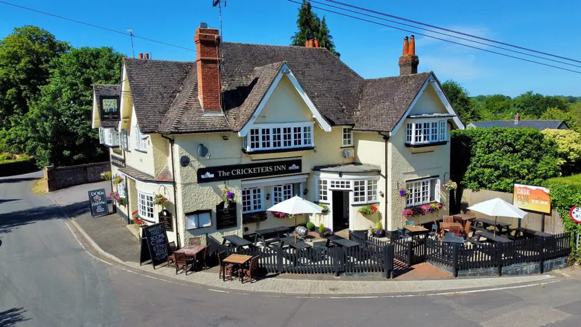 The Cricketers Inn - Image 1