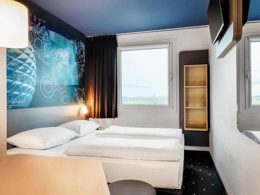 B&B Hotel München-Garching - Image 1