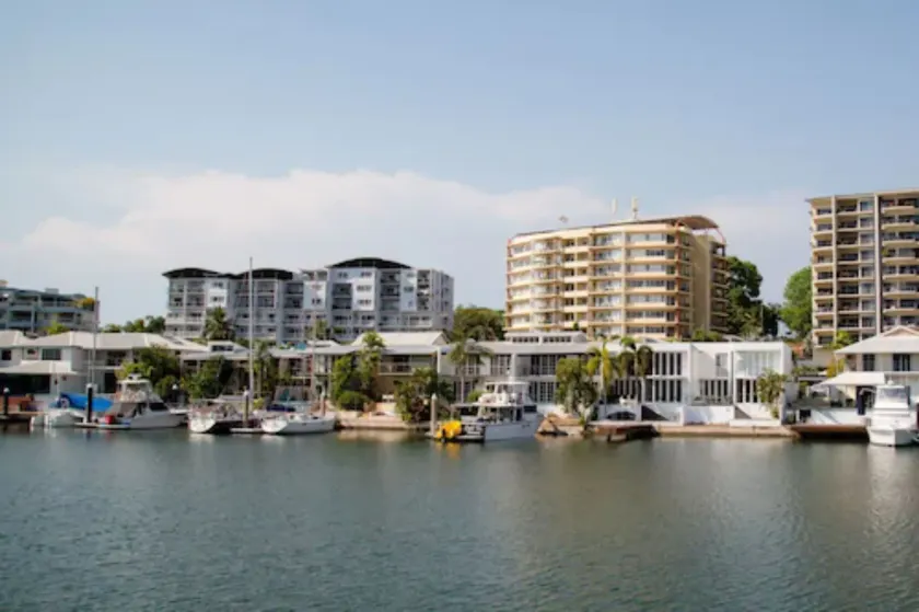 Cullen Bay Resorts - Image 1