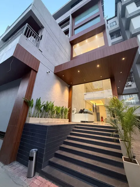 Hotel StoneLeaf - Image 1