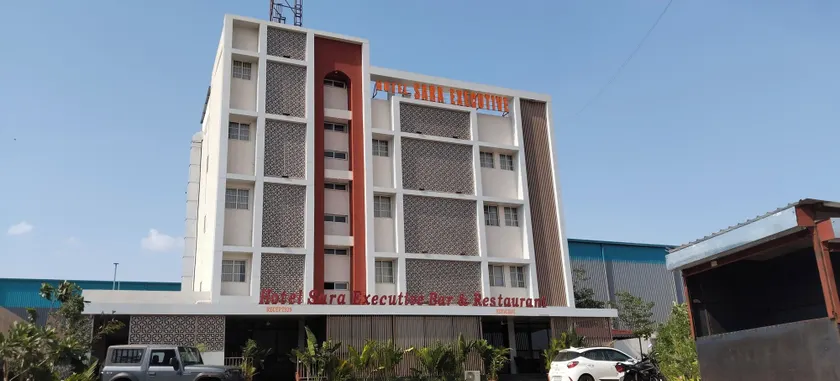 Hotel Sara Executive - Image 1
