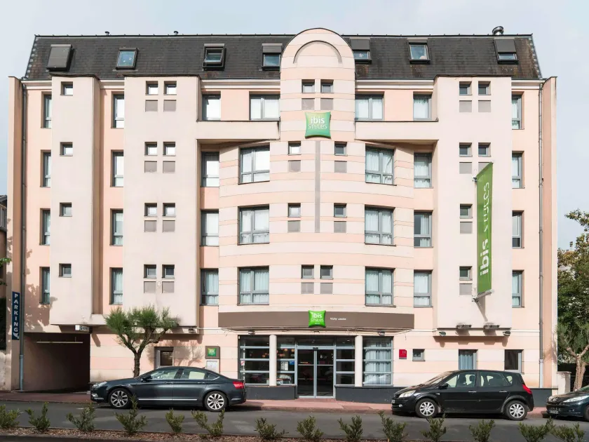 Hôtel De La Plage Vichy - Image 1