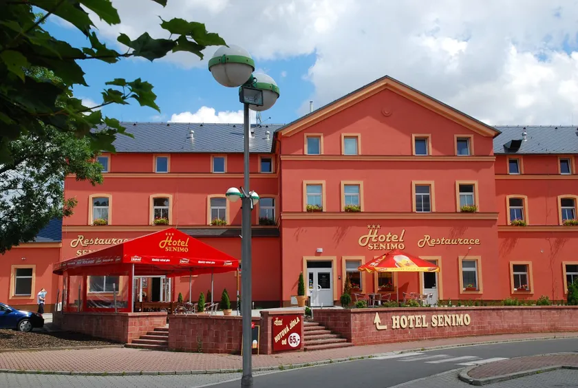 Hotel Senimo - Image 1